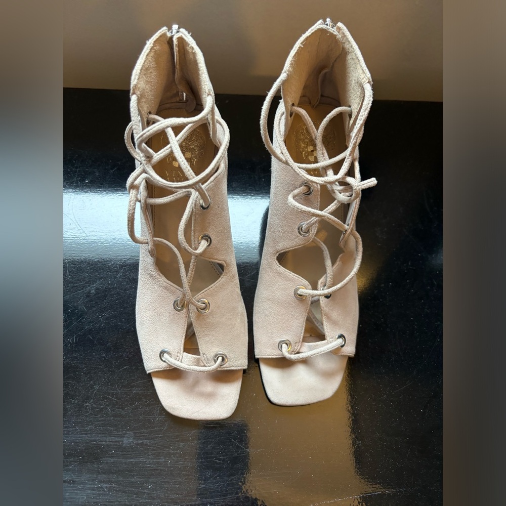 Vince Camuto Women's Nahara Skinny Straps Open Toe Sandal Size 8
